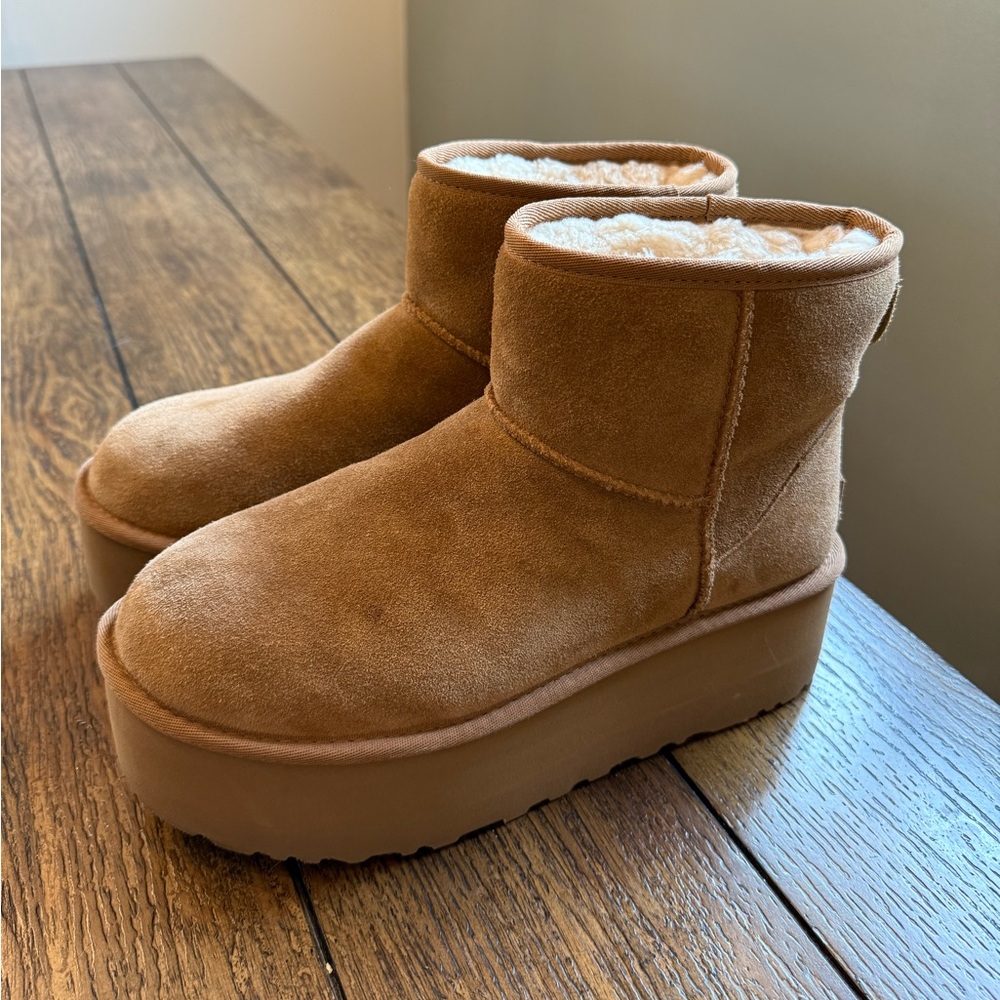 Classic Mini Platform UGG Boot - image 1